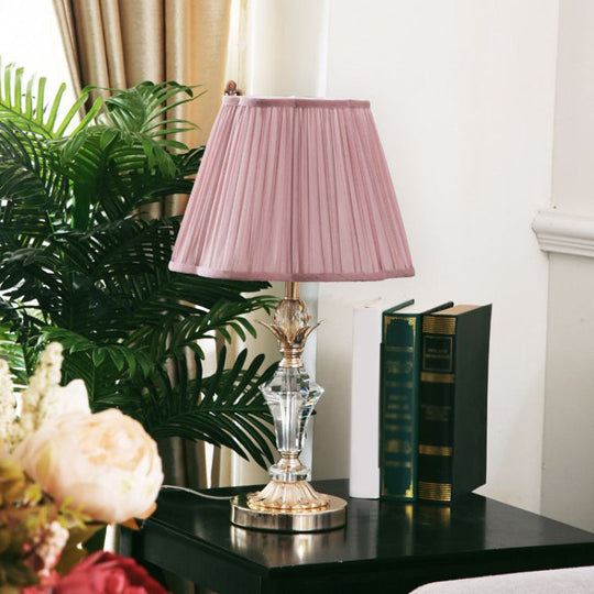 Benetnasch - 1 - Head Pink Crystal Bedroom Desk Lamp With Scalloped Shade / A