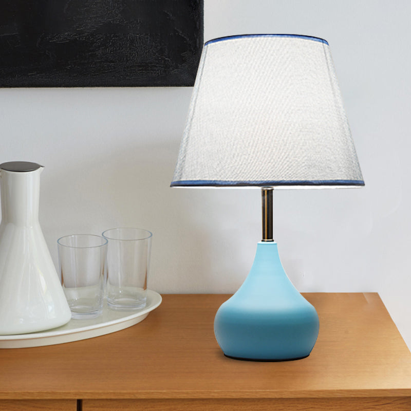 Valentina - Conical Study Room Table Light: Modern Reading Lamp With Vase Base In