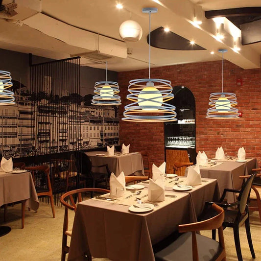 Simple Iron Spiral Pendant Lamp Light Shade 32Cm Black / White For Kitchen Island Dining Room