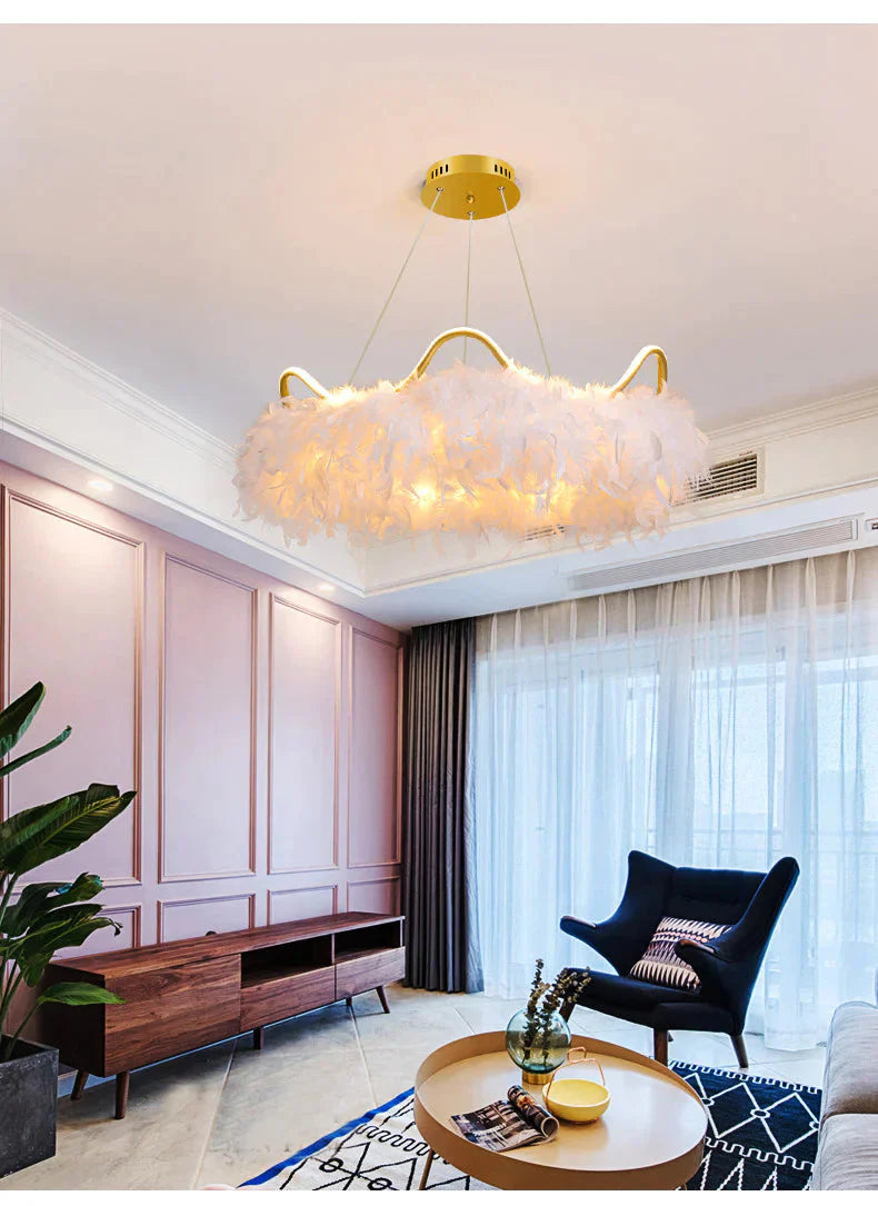 Warm Romantic Creative Crown Feather Lamp Pendant