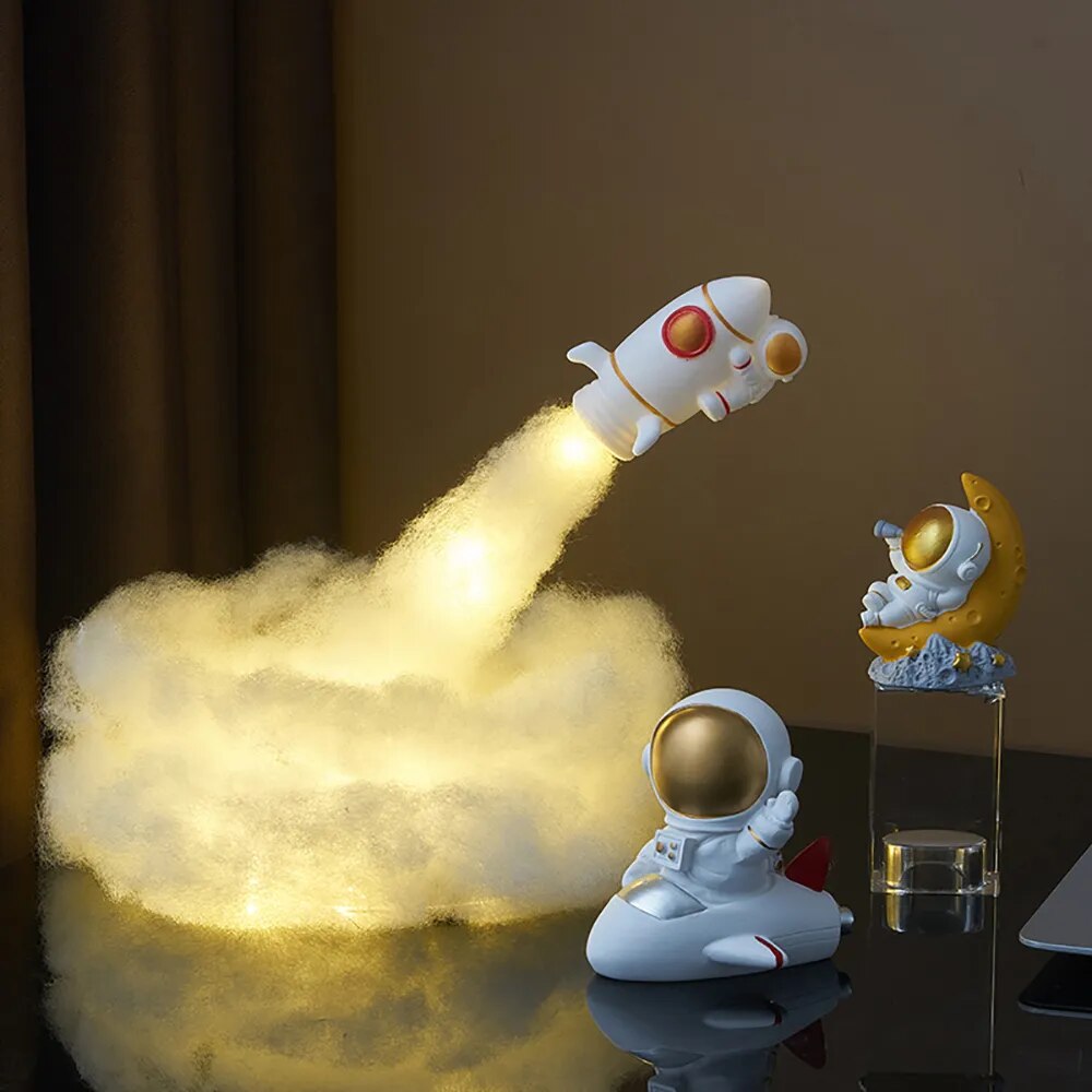 Cute Astronaut Figurines Resin Statue Sculpture Home Decor Spaceman Miniatures Table Ornaments