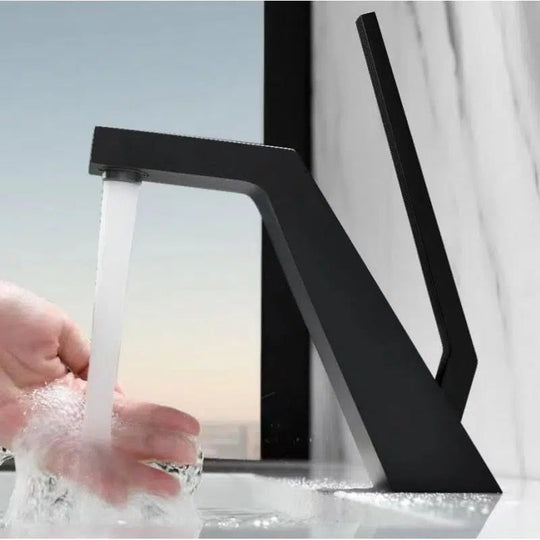 Basin Faucet Modern Bathroom Mixer Tap Black/Chrome Wash Single Handle Hot And Cold Waterfall