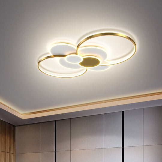 Nordic Living Room Chandeliers Atmosphere Led Ceiling Lamps Personality Golden Ring Bedroom Lamp