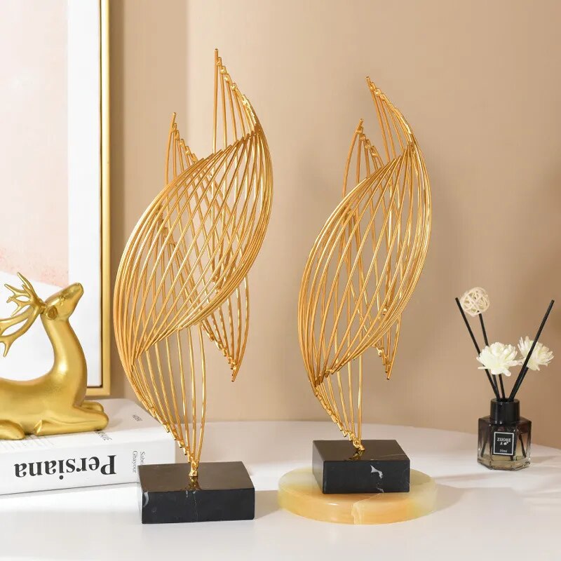 Creative Light Luxury Living Room Porch Decoration Metal Conch Craftsmanship Artwork Modern Home Tv
