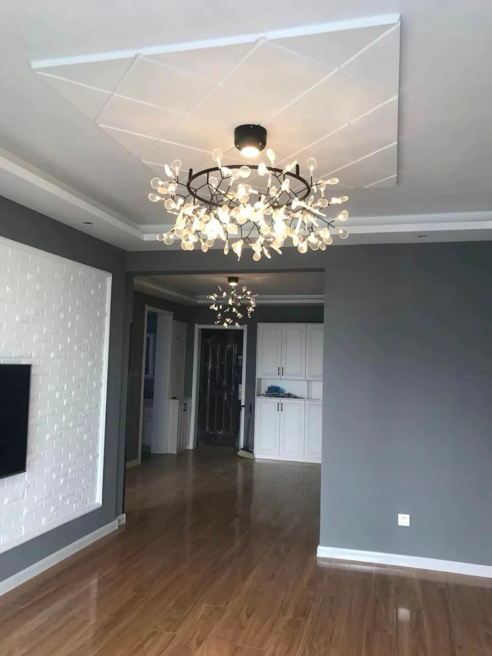 Modern Led Lamp Firefly Tree Branch Leaf Pendant Light Round Flower Suspension Lamps Art Bar